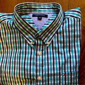 TOMMY HILFIGER
Tommy Hilfiger Green Checks